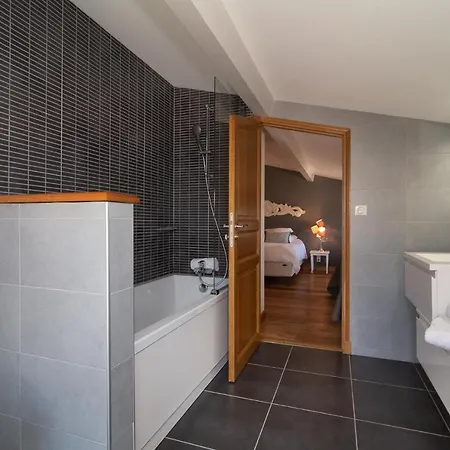 Bed & Breakfast Maison De Jean Saint-Androny